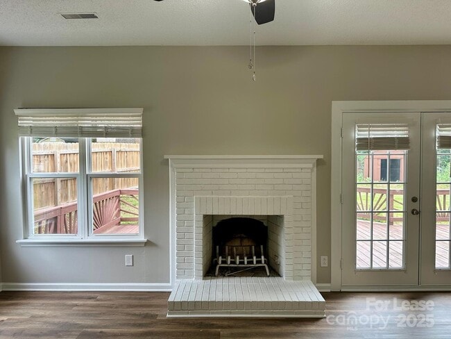 Photo - 13809 Stephendale Dr