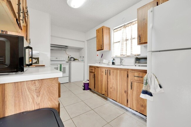 Photo - 3774 92nd Ln N