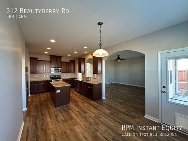 Photo - 312 Beautyberry Rd