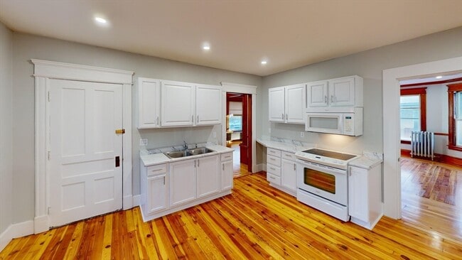 Photo - 168 Oak St Unidad 1