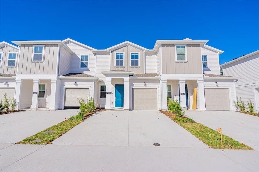 Photo - 7633 Danube Rd