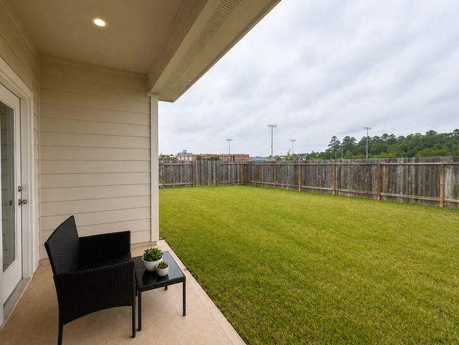 Photo - 5207 Twin Acorn Ct
