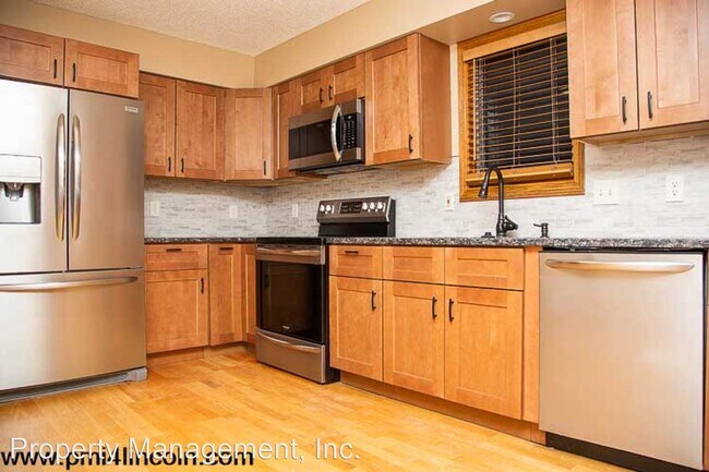 Photo - 3 br, 2 bath House - 6411 Briar Rosa Dr