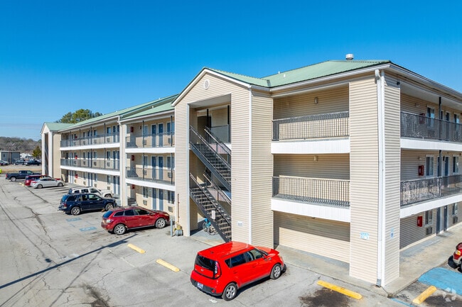 Siegel Select Chattanooga I