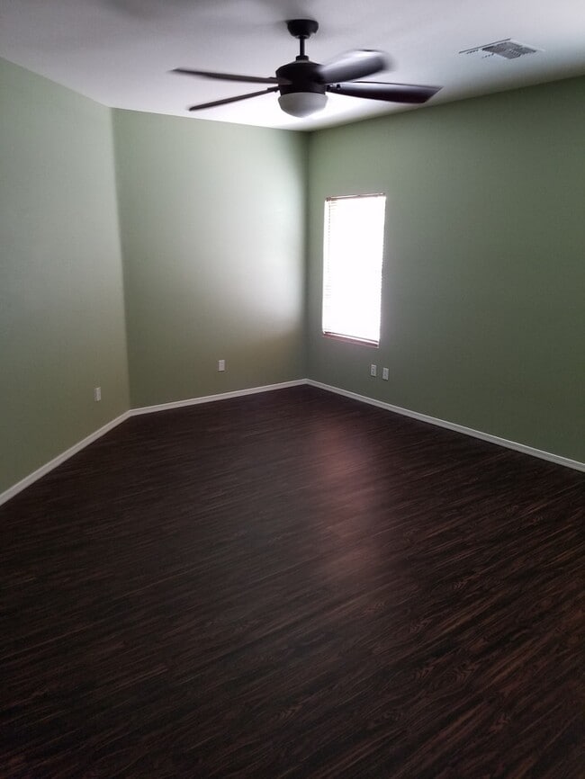 Photo - Beautiful 3/2 plus a den for rent near 27th Ave. & Roeser Rd.