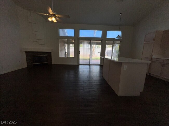 Photo - 7916 Thorne Pine Ave