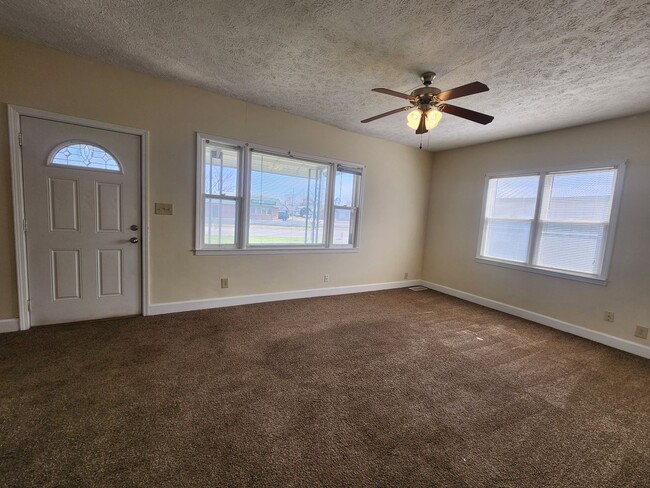 Photo - 2 Bedroom Home on the Southside