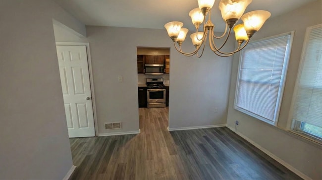 Photo - 3 BD in Rosedale with Finished Basement