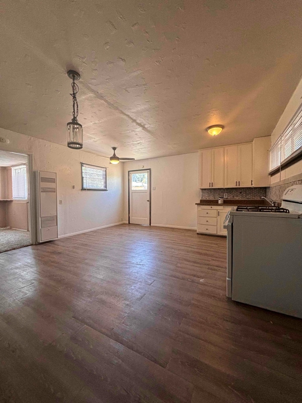 Building Photo - 3731 Polk St Rental