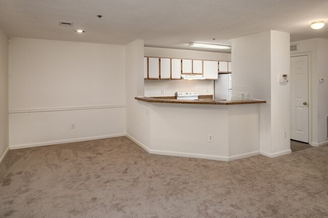 Photo - Wesley Hampstead Apartments at Douglasville