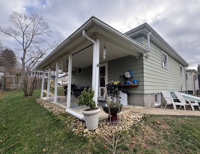 Photo - 722 S 2nd St