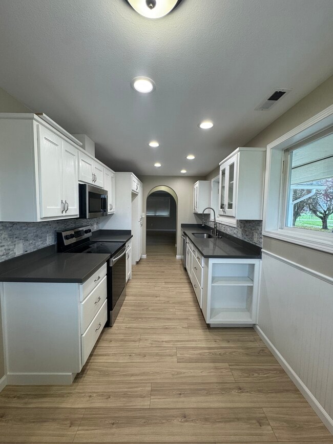 Photo - 5112 Norman Rd