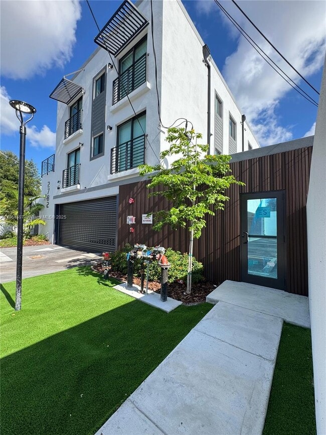 Photo - 2782 NW 46th St Apartamento Unidad 4