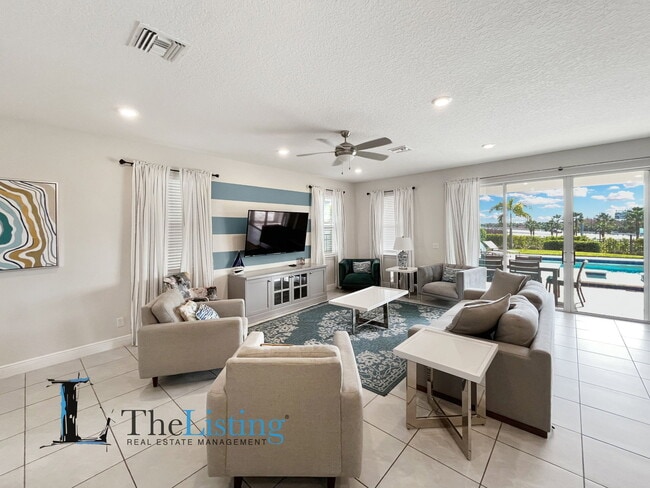 7755 Westland Dr