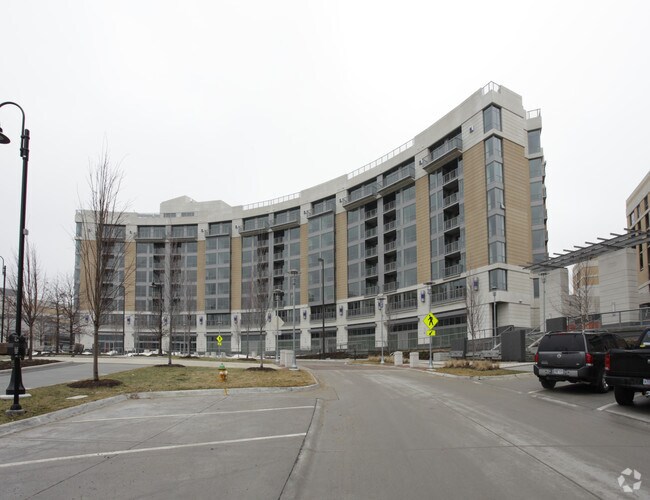 Photo - Midtown Crossing Buildings 3, 4, & 5