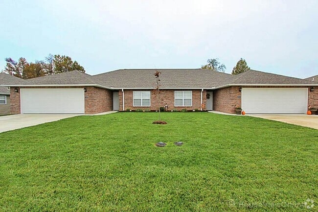 Building Photo - Winesap 2245/2247 Unit 2245 Rental