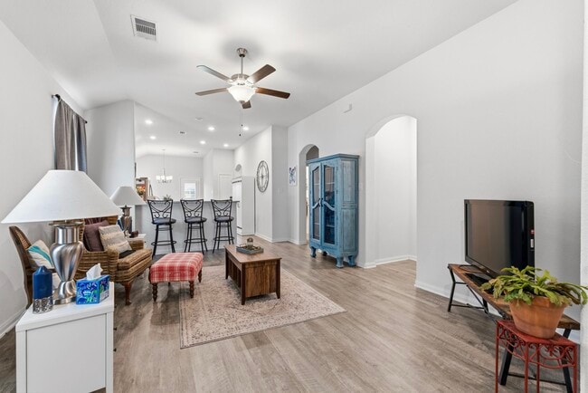 14228 Sedona Rdg Dr