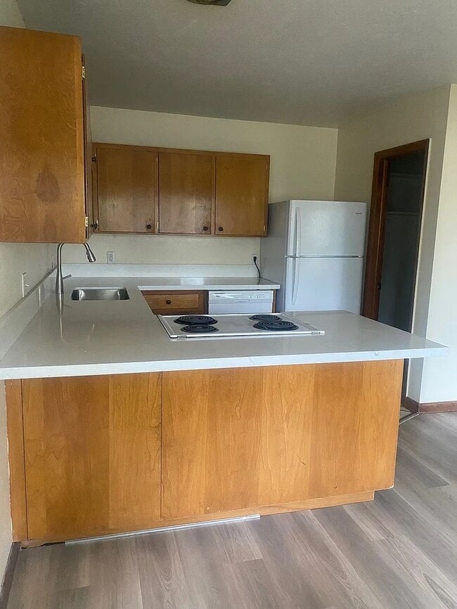 Photo - Charming 2Br/1Ba Apartment in Quiet Boulde...