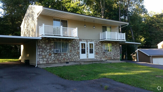 Building Photo - 105 Stonecrest Rental