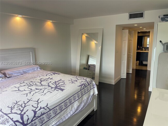 Photo - 18151 NE 31st Ct Unit 1201