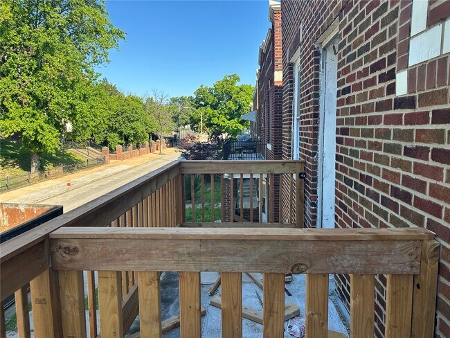5200 Von Phul St Unit 2