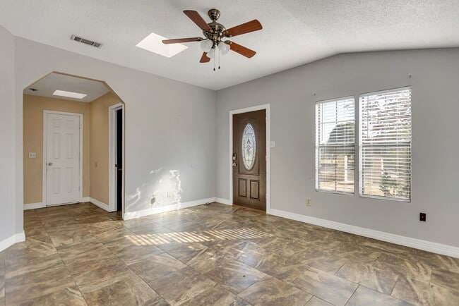 Photo - 1322 Wilson St