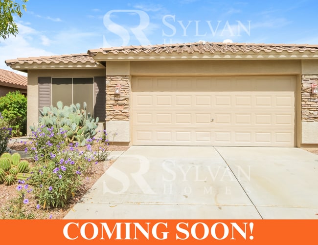 Building Photo - This charming home is waiting for you!