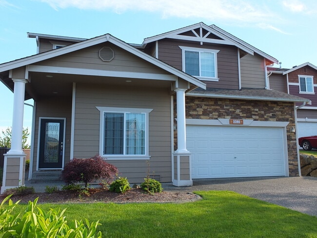 Photo - 3 bedroom 2.5 Bath House in Stanwood!