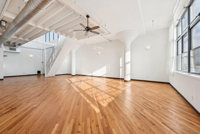Building Photo - 2 Union St Unit 2K Rental