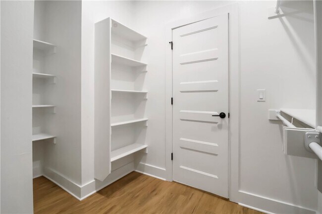Photo - 1840 Momi St