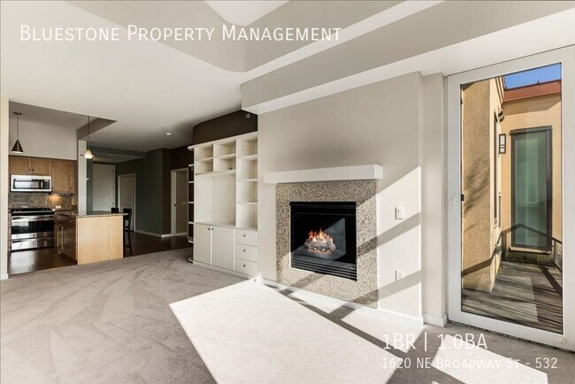 Photo - 1620 NE Broadway