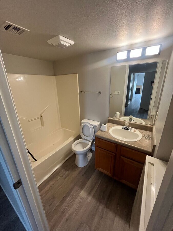 Photo - 1 Bedroom condo in the heart of Tulsa Unit 110