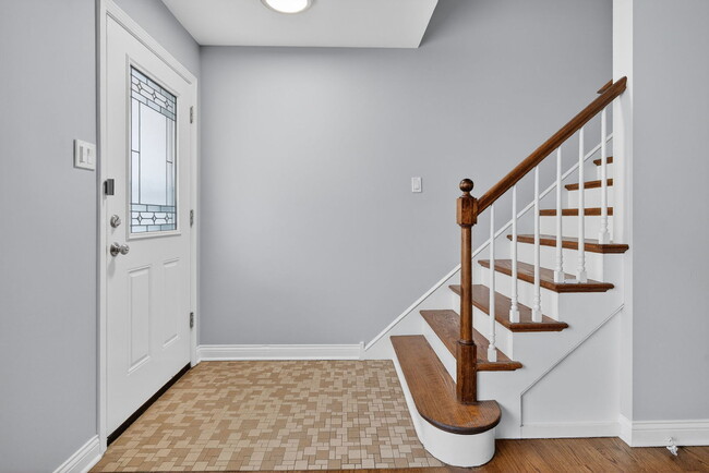 Photo - 15 S Waiola Ave