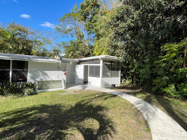 Photo - 11659 Griffing Blvd Apartment Unit 5