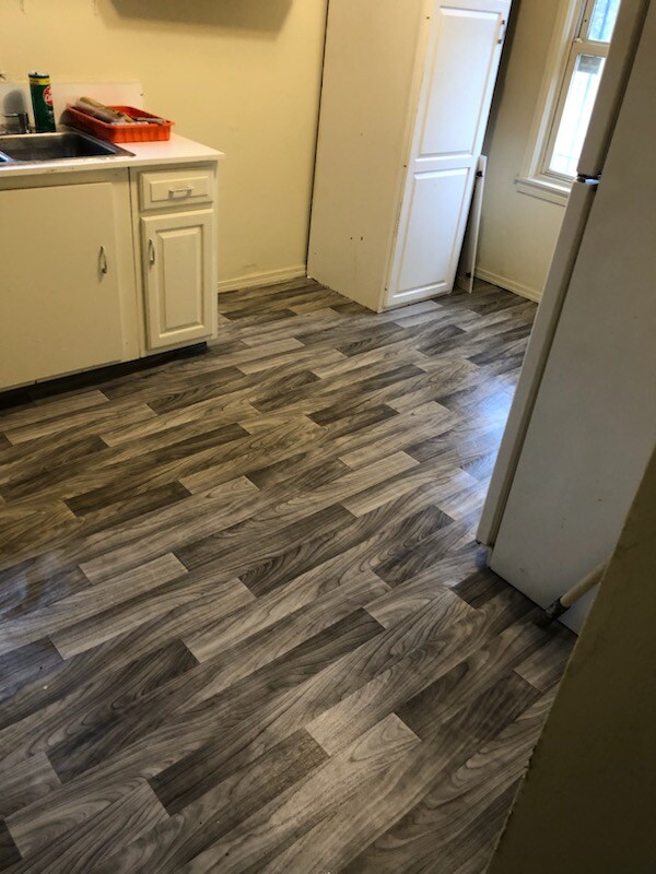 Photo - 314 W Ridgeway Ave