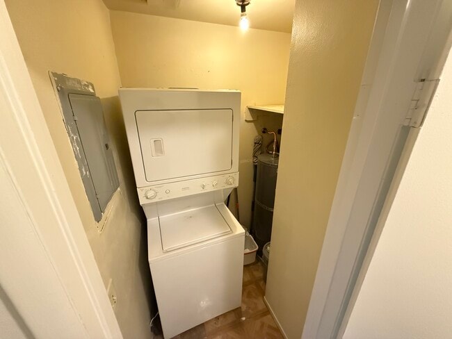 Photo - 4185 Solteros St Unit 4