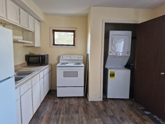 Photo - 8 Hooper St Unit APT A copy