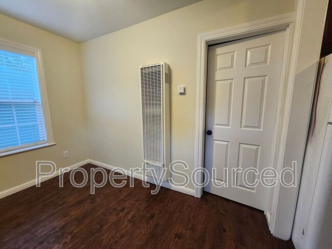 Photo - 155 Berverdor Ave