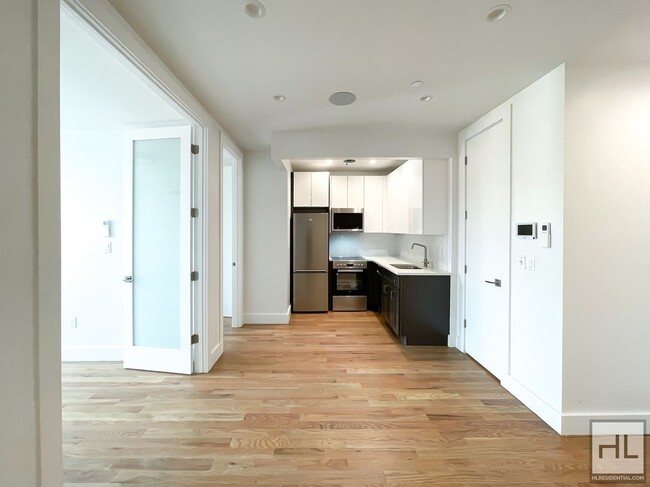 Great Williamsburg Location / Modern 3-Bed... - Great Williamsburg Location / Modern 3-Bed... Apartment Unit 3F