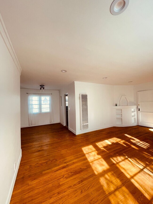 Photo - New Hampshire 4 rent Unidad 1815