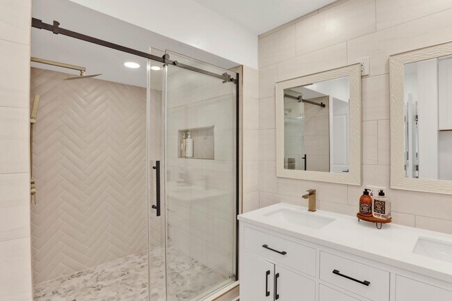 Photo - 3098 Rue D’Orleans
