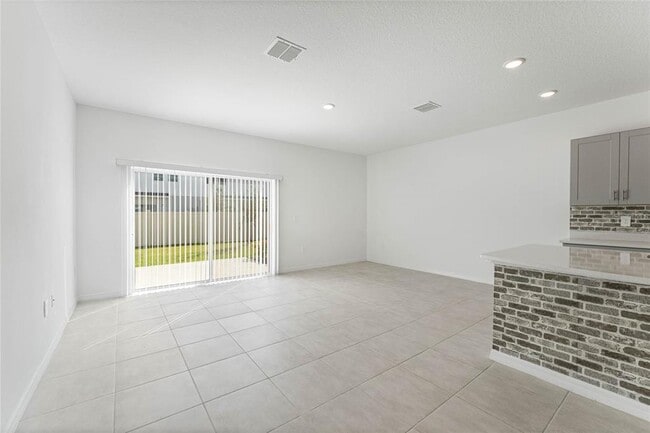 Photo - 1281 Axel Graeson Ave