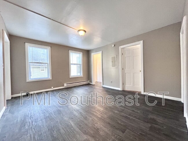 Photo - 187 Laurel Hill Ave Unit 3