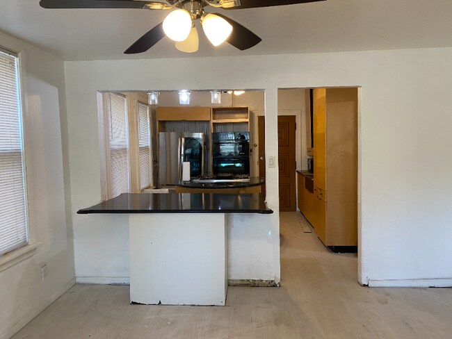 Photo - 3245 N 8th St Unit front