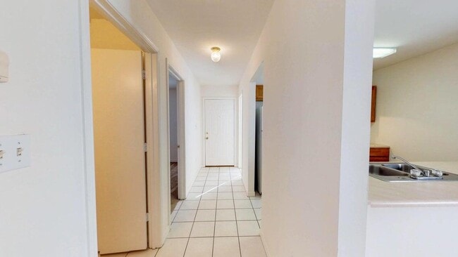 Photo - 895 Silverwood Unit 3