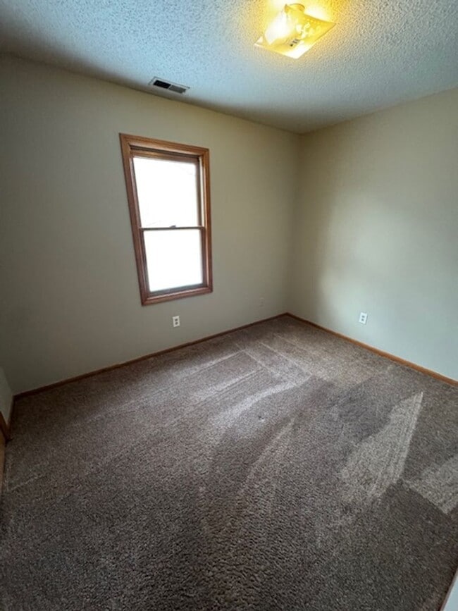 Photo - 6621 Wood Rim Run