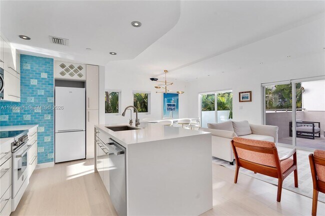 828 3rd St Unit 314
