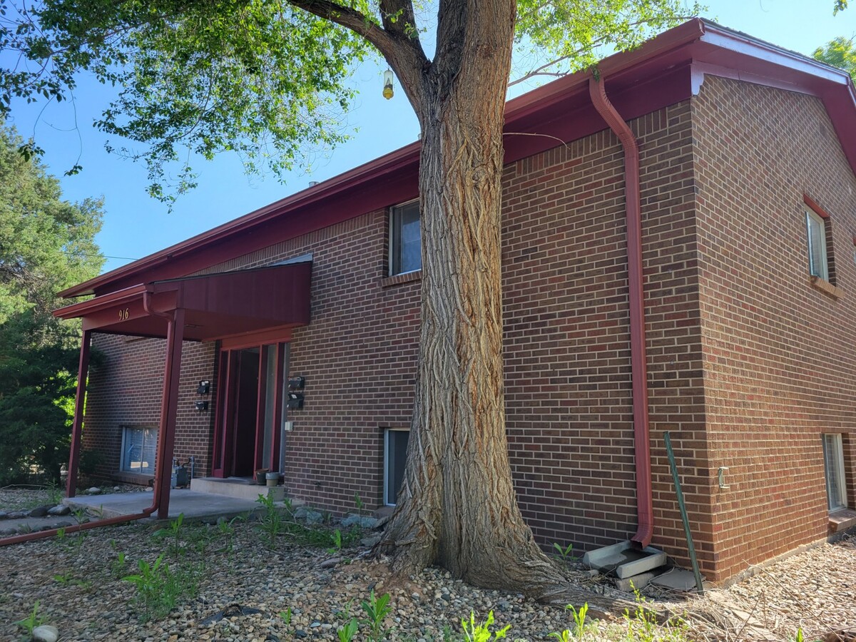 Photo - 916 James Ct Unit 3