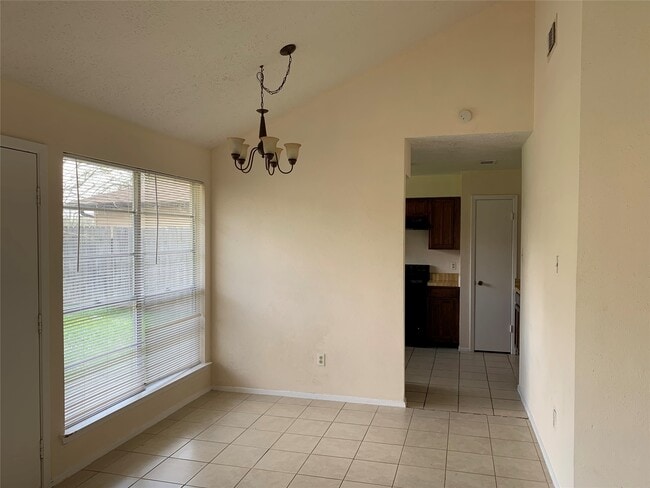 Photo - 7223 Sharpsburg Dr