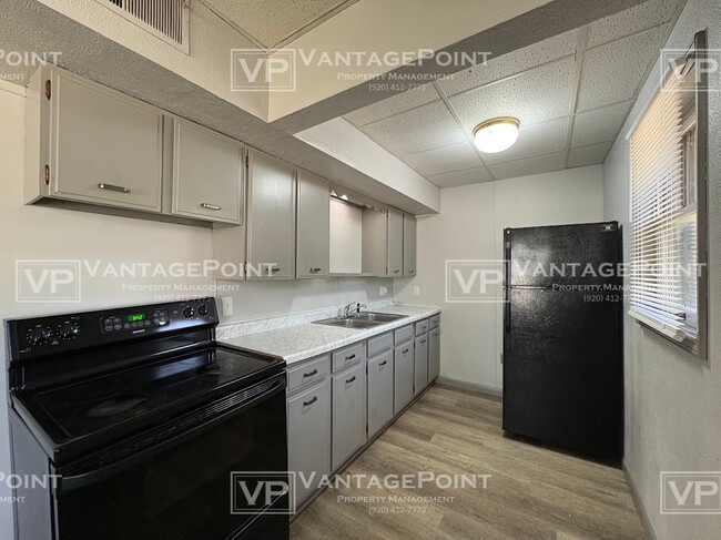 Photo - 2434 Pine St